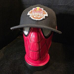 Rampage Black Cap